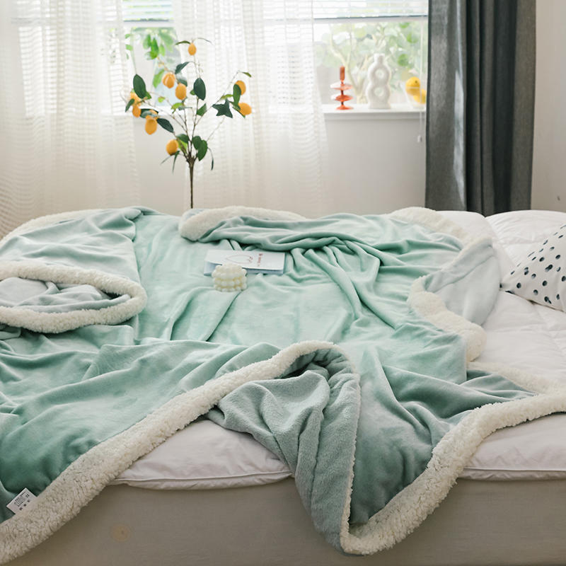 Light Cyan&White Coral Blanket For Single Size