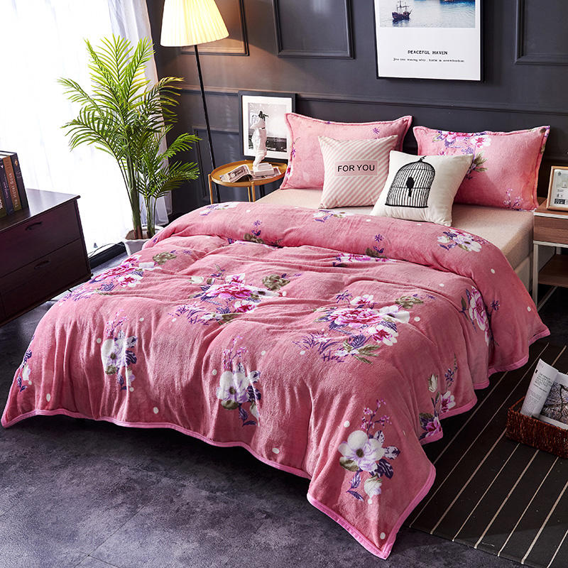 Lightweight Bedding Blanket Pink Print Floral