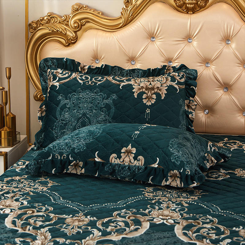 Deluxe Bedspread King Size