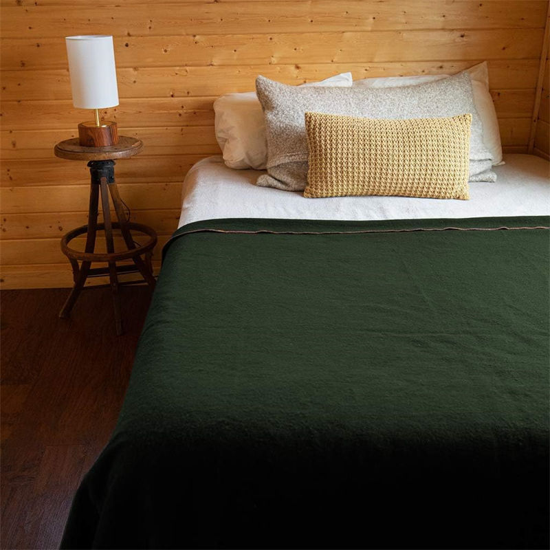 Ultra - light Olive Green -5°C to 15°C Military Blanket