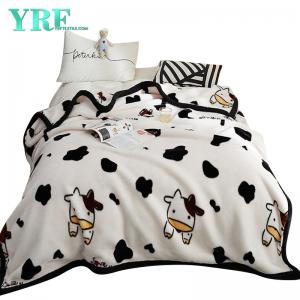 China Wholesale Fluffy Bedding Throws