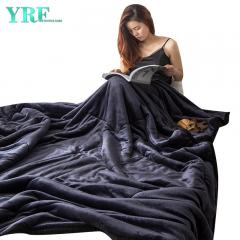 Cobertor de pele falsa aconchegante com design moderno