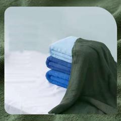 Toalha de rosto verde-oliva das Forças de Santa Lúcia